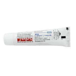 タクファ 軟膏,タクロリムス　0.03% w/w, 軟膏10g, 製造元：Intas Pharma, チューブ情報